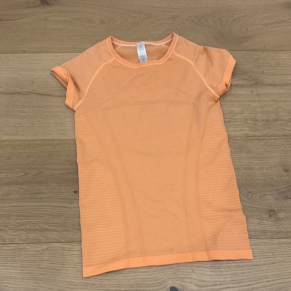Ivivva Girl Bright Orange Sports Tee 12 - Picture 1 of 4